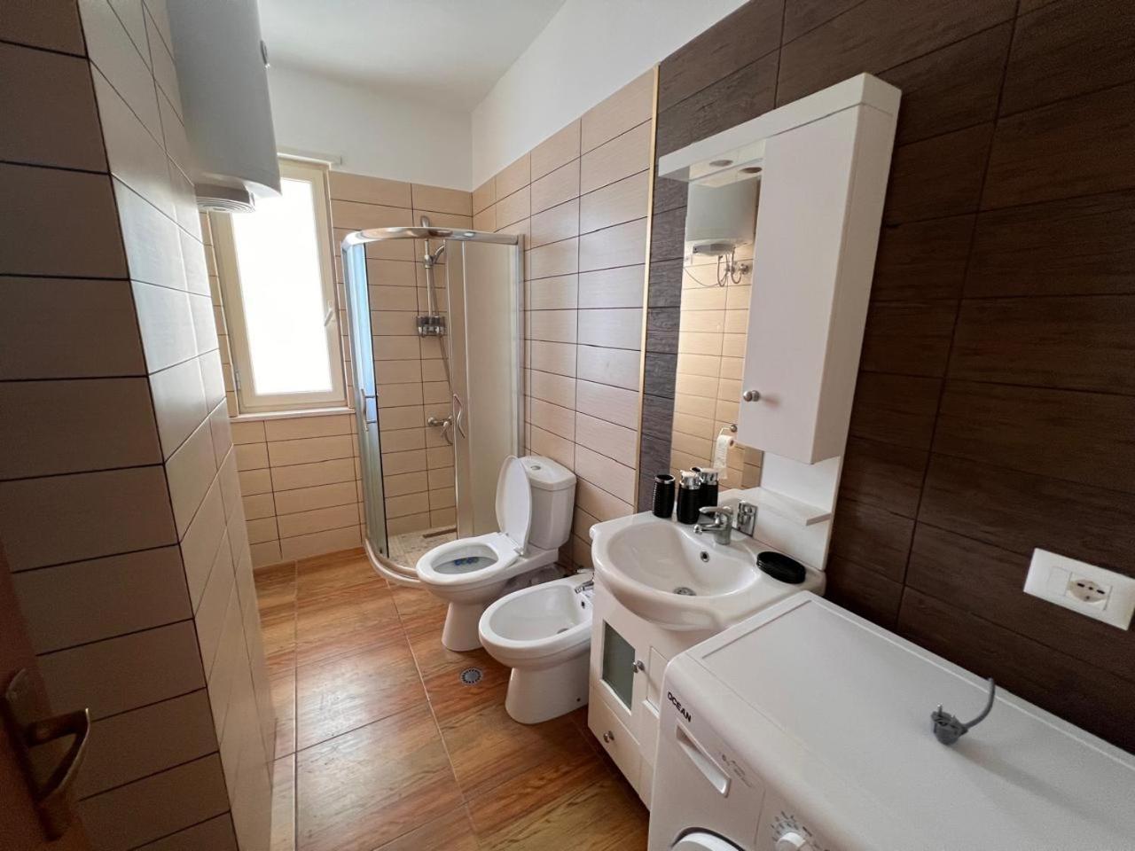 Sea View-Apartment On The Beach - Durrs2 Durres Ngoại thất bức ảnh
