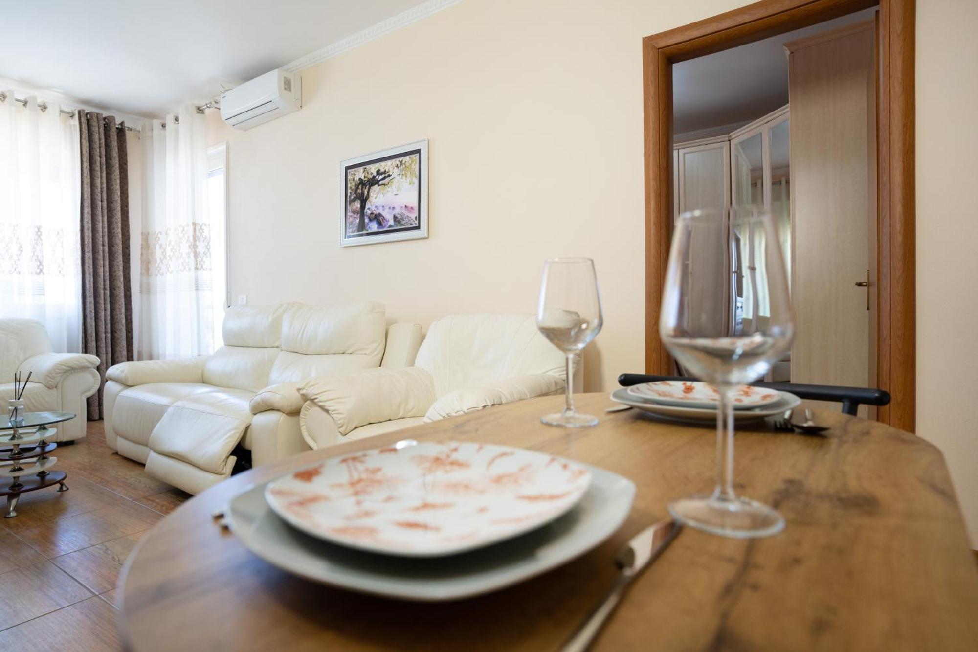 Sea View-Apartment On The Beach - Durrs2 Durres Ngoại thất bức ảnh
