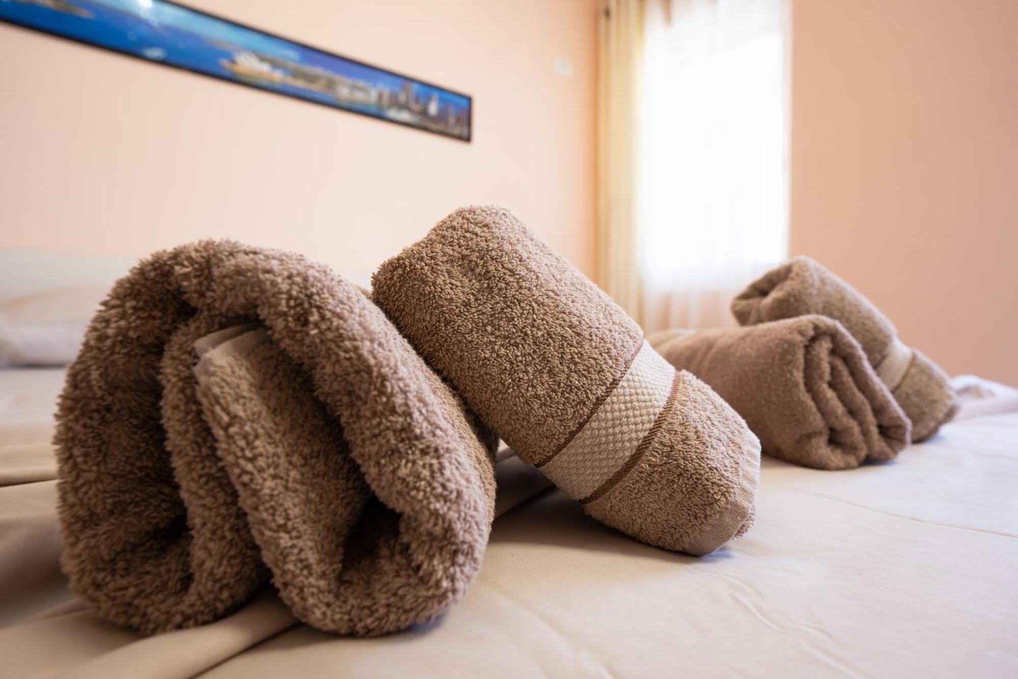 Sea View-Apartment On The Beach - Durrs2 Durres Ngoại thất bức ảnh